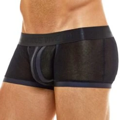 Boxer Court V. Fluid Noir