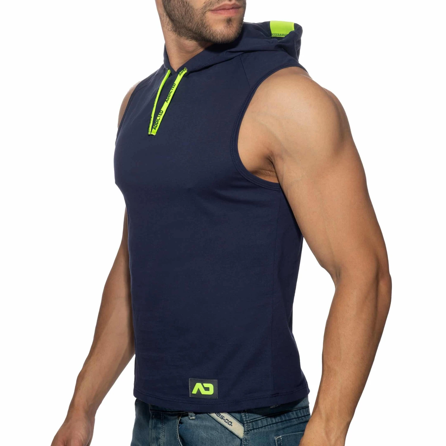 Débardeur à Capuche Bande Logo Bleu Marine 2 Débardeur à Capuche Bande Logo Bleu Marine – Image 2