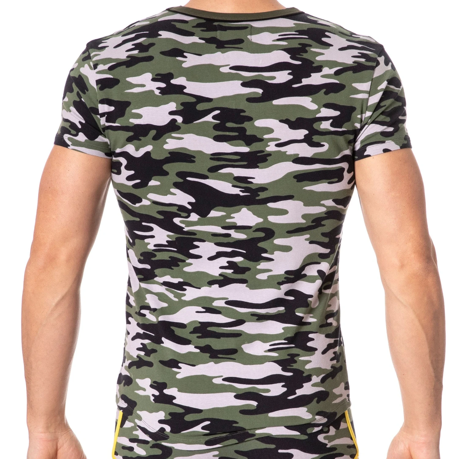 T-Shirt First Camouflage 2 T-Shirt First Camouflage – Image 2